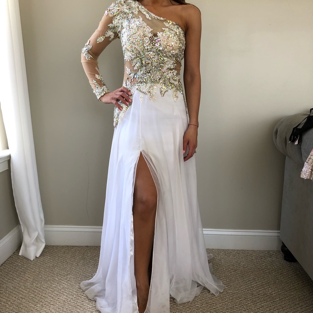 COPY - Beautiful one sleeve dress